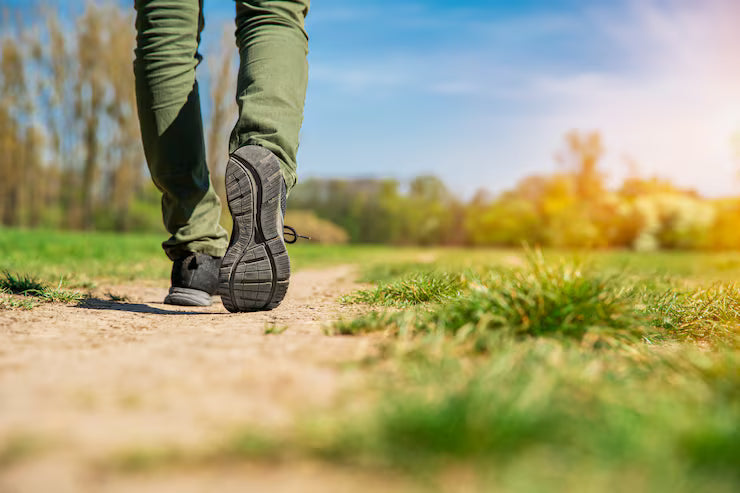 Personne en mouvement dans un environnement calme